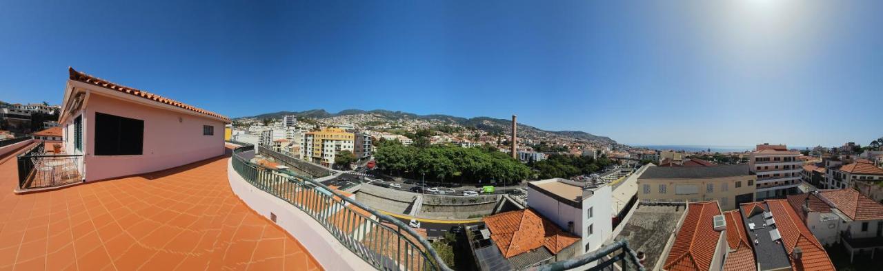 Garden And Seaview Apartment - Free Parking Funchal  Zewnętrze zdjęcie