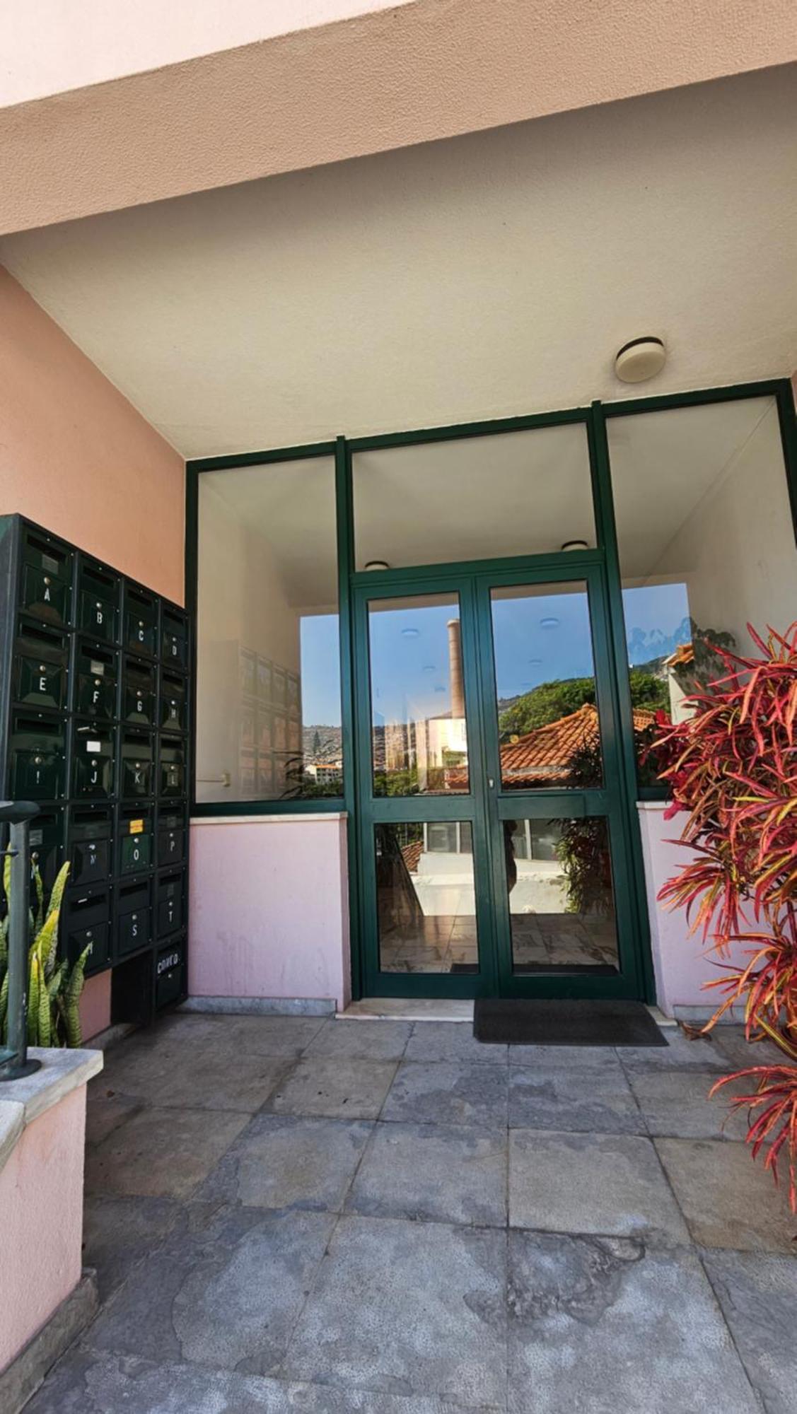 Garden And Seaview Apartment - Free Parking Funchal  Zewnętrze zdjęcie